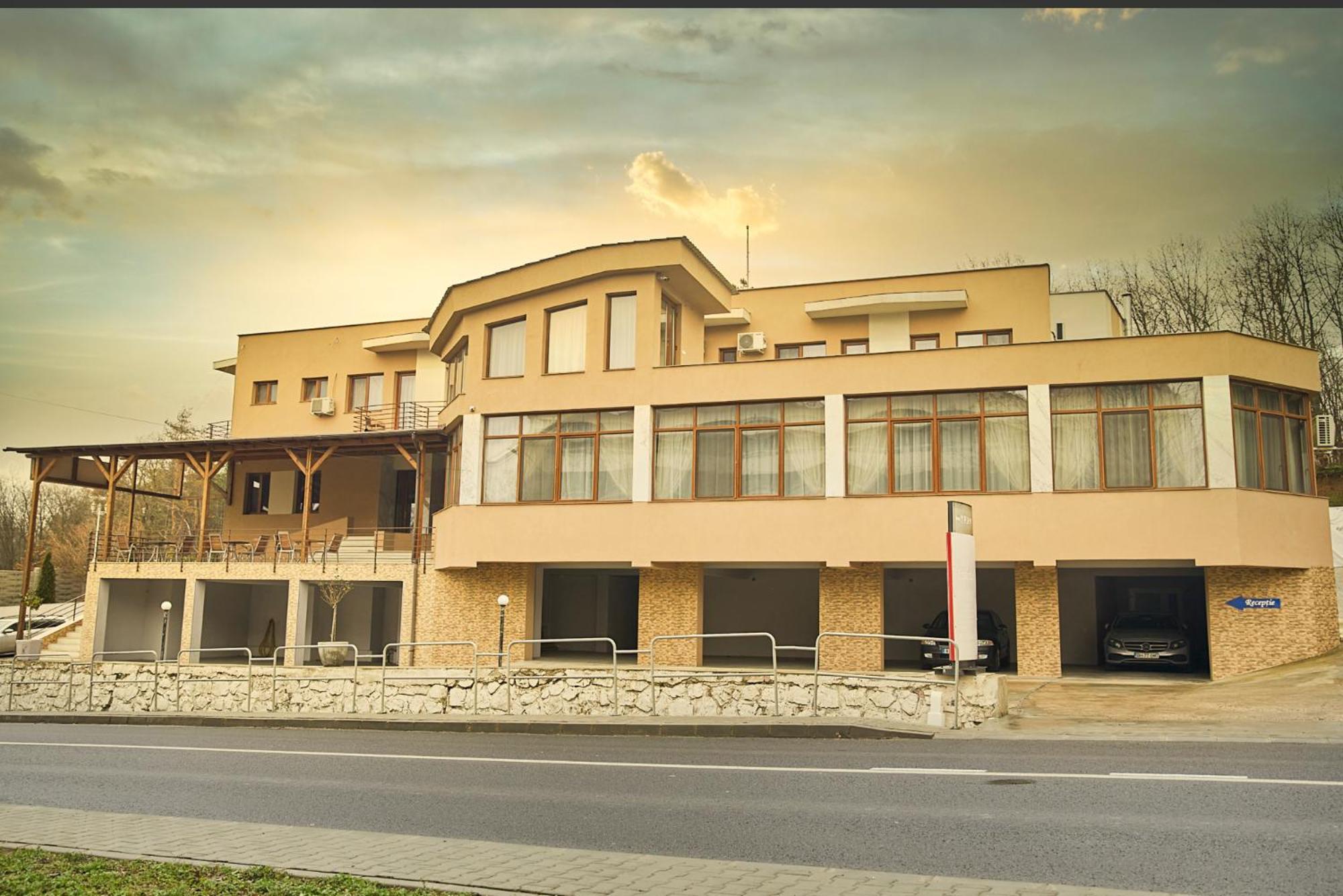 Vila Etikette Băile Felix Exteriör bild